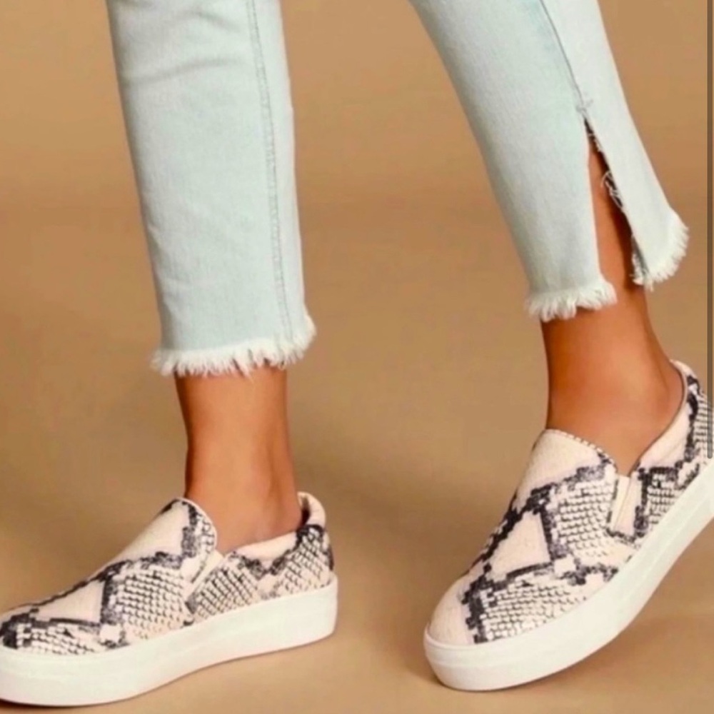 Steve Madden Snake Skin Shoes